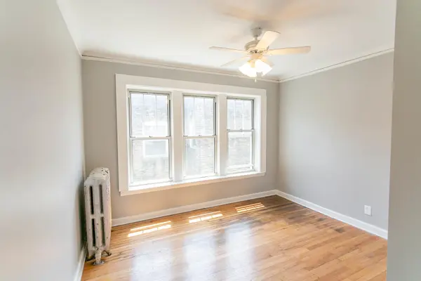 7646 N Greenview AVE #3, Chicago, IL 60626