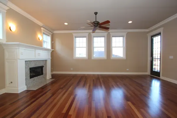 35 S Racine AVE #5NW, Chicago, IL 60607