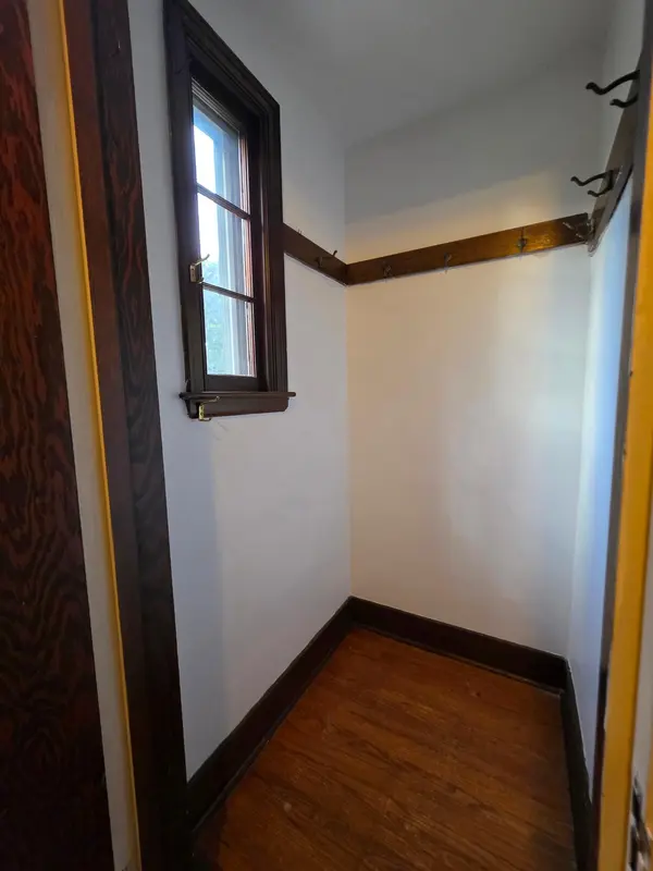 412 W Main ST, Pipestone, MN 56164