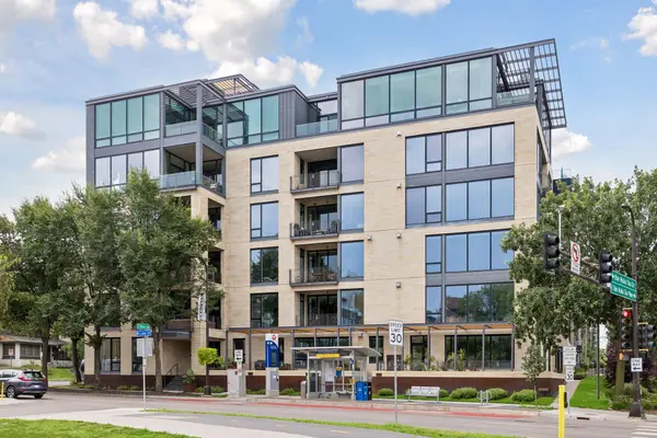 1805 W Lake ST #303,  Minneapolis,  MN 55408