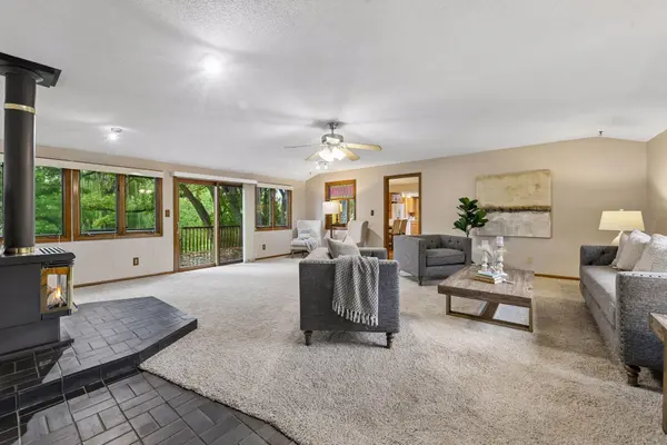 18503 Hanus RD, Minnetonka, MN 55345
