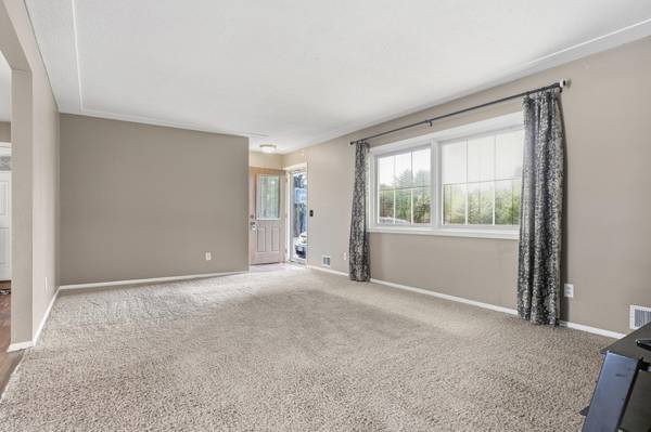 15955 Swallow ST NW, Andover, MN 55304