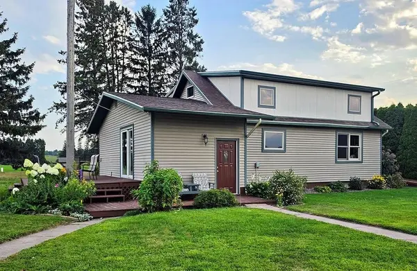 2071 11 1/2 ST, Cumberland, WI 54829