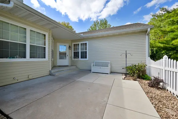 3061 Timberwood TRL #43, Eagan, MN 55121