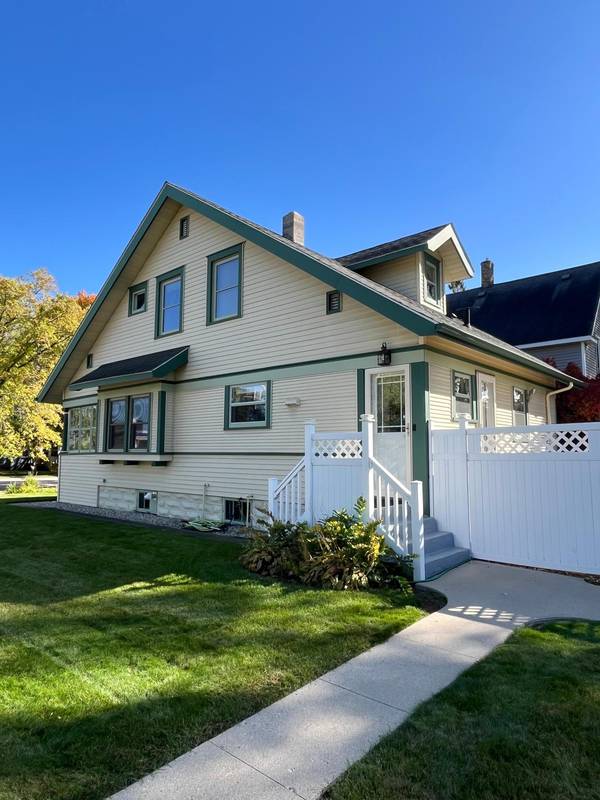 721 Main AVE N, Thief River Falls, MN 56701