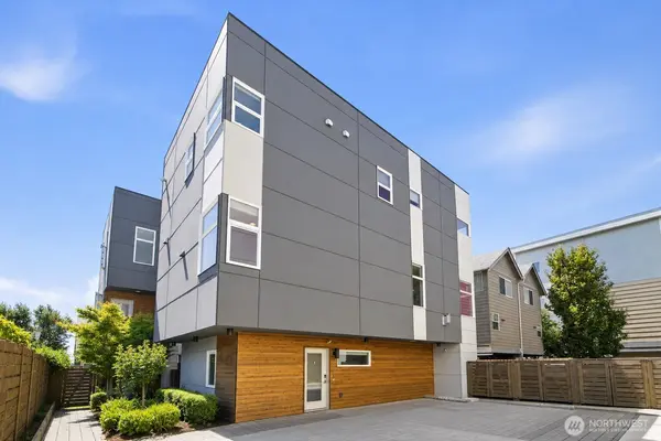2247 NW 64th ST, Seattle, WA 98107