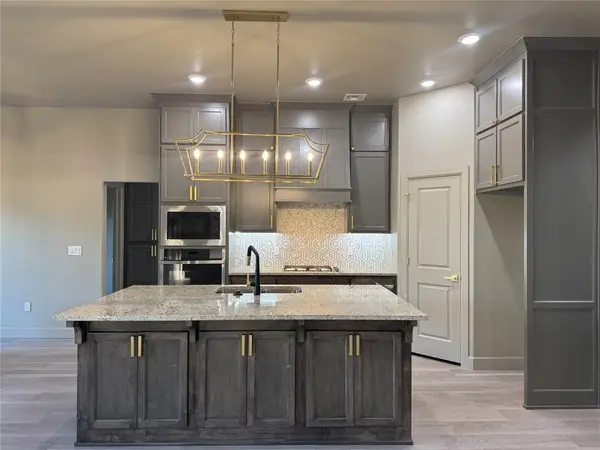 16024 Navarra WAY, Oklahoma City, OK 73170