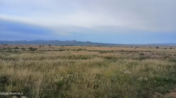3462 W Limestone DR, Paulden, AZ 86334