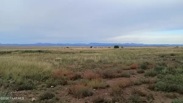 3462 W Limestone DR, Paulden, AZ 86334