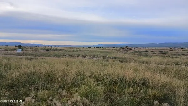 3462 W Limestone DR, Paulden, AZ 86334
