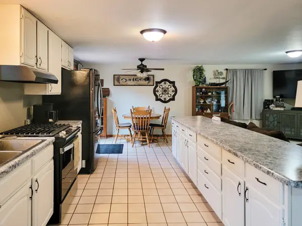 N9106 PAGEL RD, Iola, WI 54945-9766