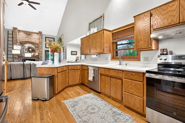1408 W SENECA DR, Appleton, WI 54914