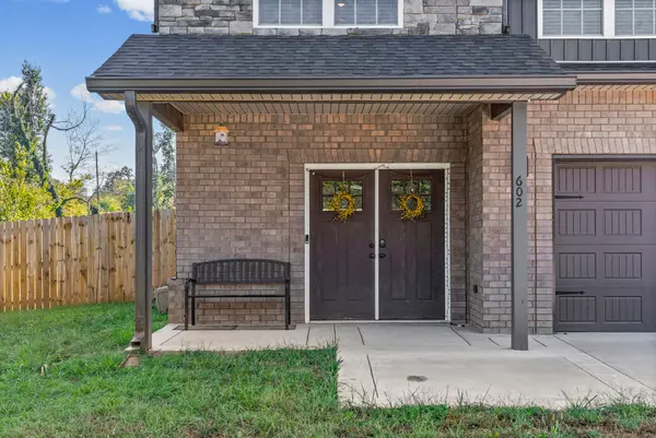 602 Eva Dr, Clarksville, TN 37042