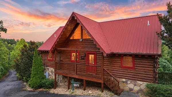 1757 Mountain Shadow Way, Gatlinburg, TN 37738
