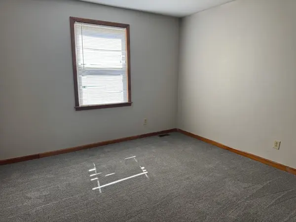 2422 Steve Dr, Columbia, TN 38401