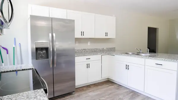 112 Humphries St, Charlotte, TN 37036