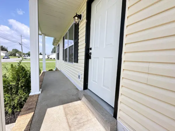 3437 Sandpiper Dr, Clarksville, TN 37042