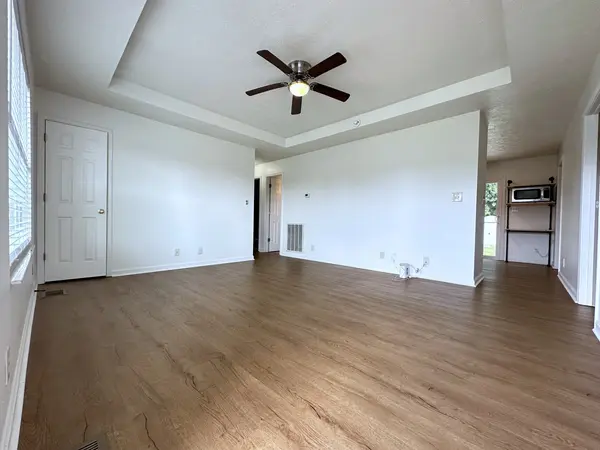 3437 Sandpiper Dr, Clarksville, TN 37042