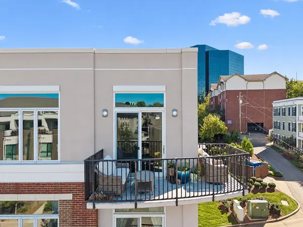 205 31st Ave #N #305, Nashville, TN 37203