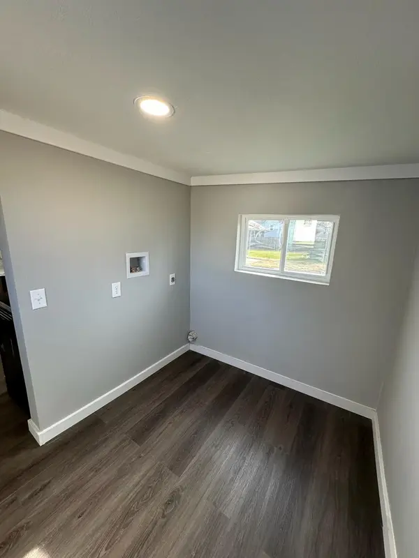608 N Central AVE, Monett, MO 65708
