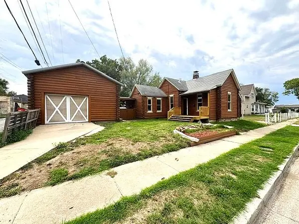 816 W 3rd ST, Joplin, MO 64801