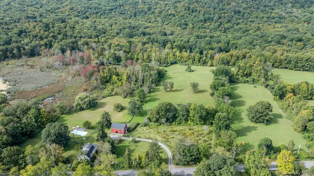 75 Cushman RD, Patterson, NY 12563