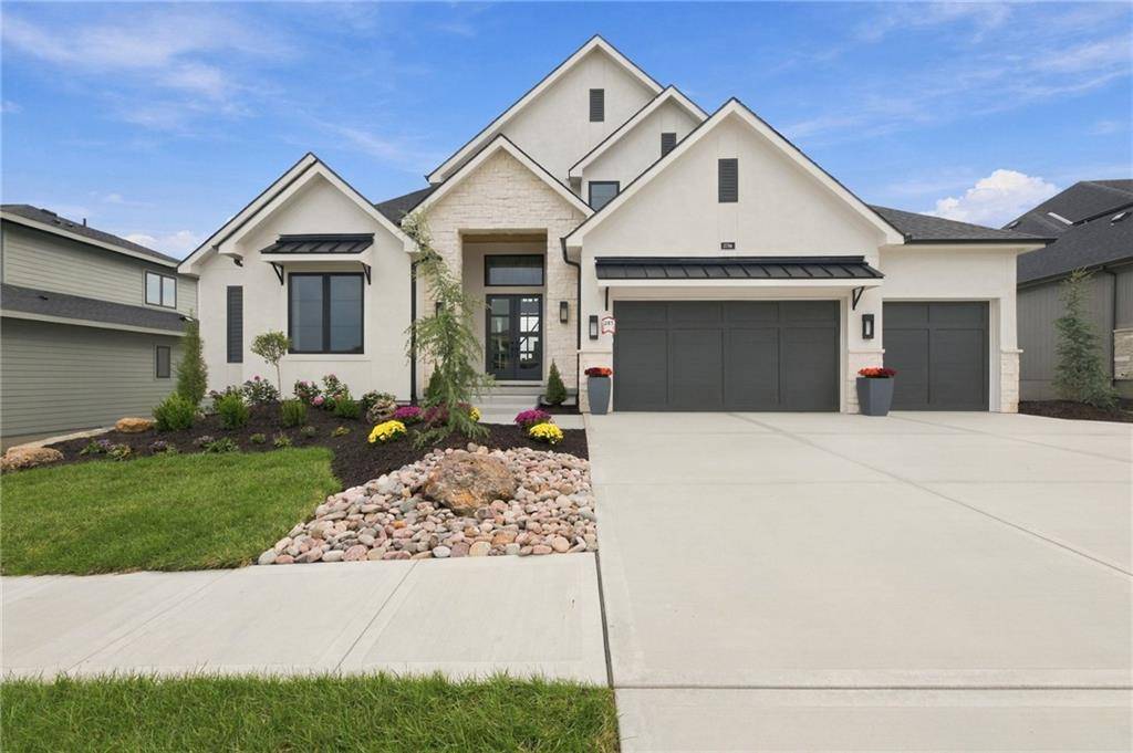 17701 Knox ST, Overland Park, KS 66221