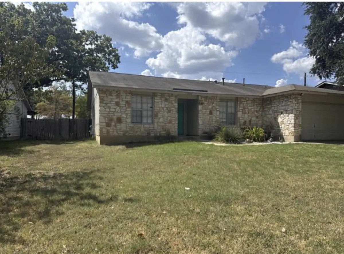 9208 Texas Oaks DR, Austin, TX 78748