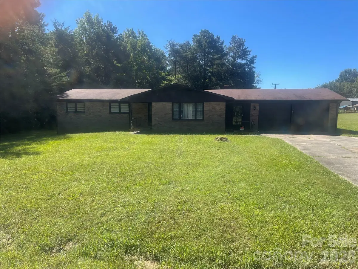 Address not disclosed, Statesville, NC 28677