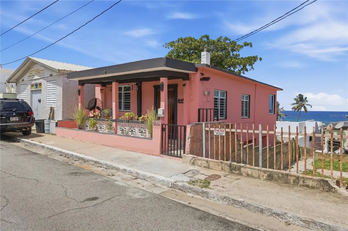 958 CALLE LEDESMA, Arecibo, PR 00612