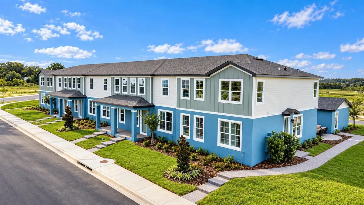 656 EMERALD GROVE DR, Apopka, FL 32703