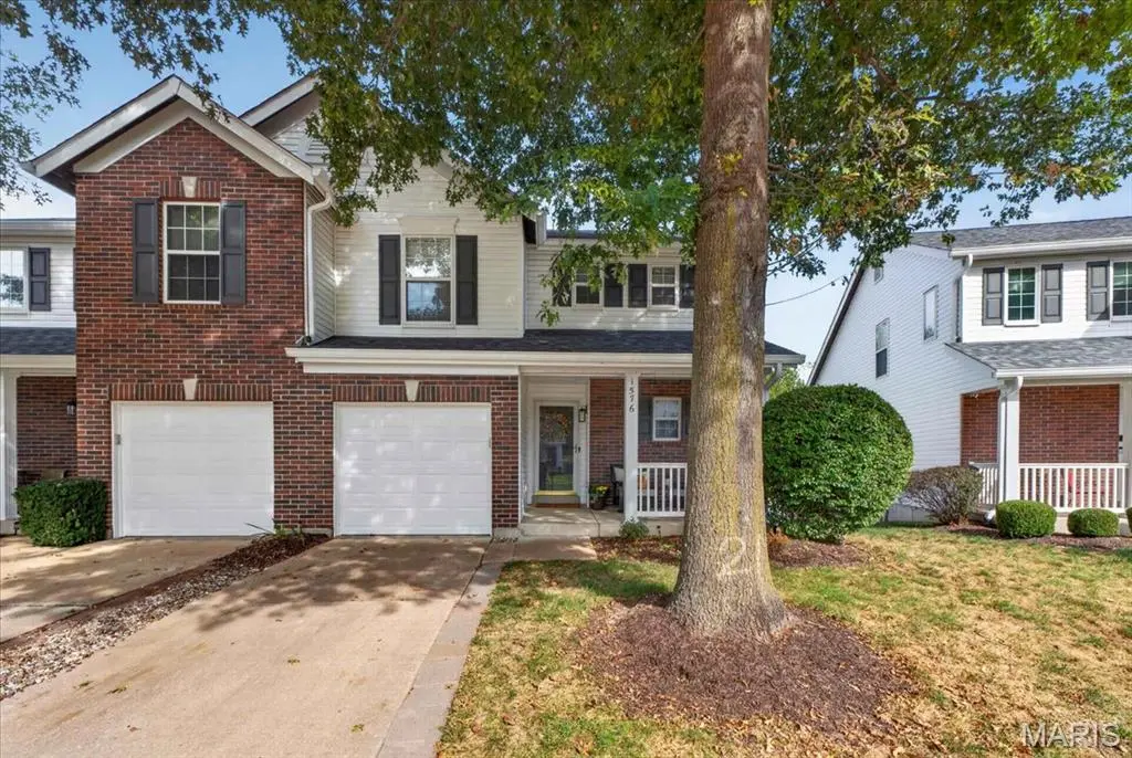 1576 Forest Springs DR, Ballwin, MO 63021