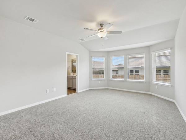 528 Fantail DR, Georgetown, TX 78674