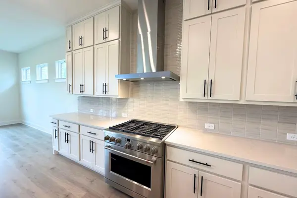 1517 Shelby LN, Georgetown, TX 78628