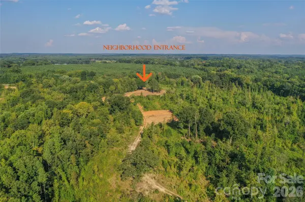1012 S Oakshire LN #7, Waxhaw, NC 28173