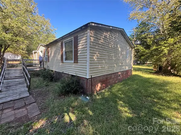 7823 High Terrace LN, Denver, NC 28037