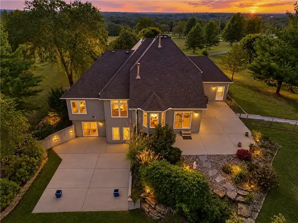 19505 S Raffurty RD, Pleasant Hill, MO 64080