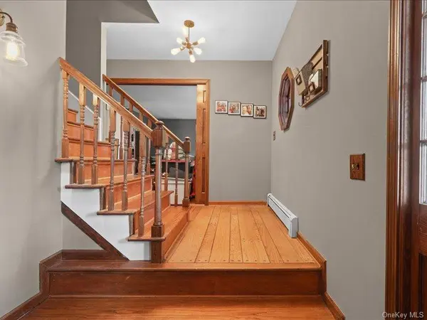 122 Cherry Hill RD, Carmel, NY 10512