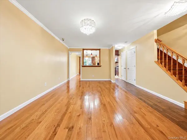 2927 Grand AVE #16, Baldwin, NY 11510