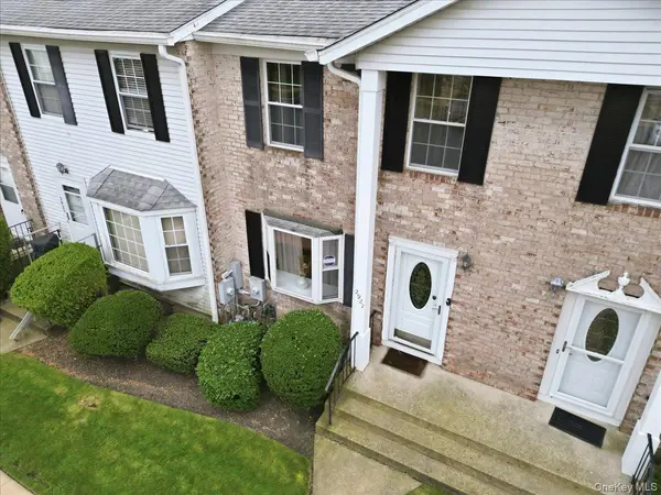 2927 Grand AVE #16, Baldwin, NY 11510