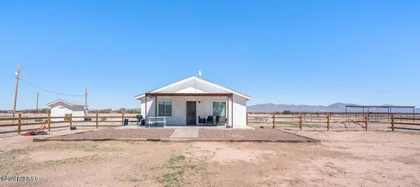 620 Ojito De Madrid DR, Anthony, NM 88021