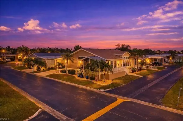 1000 KINGS HWY #438, Port Charlotte, FL 33980