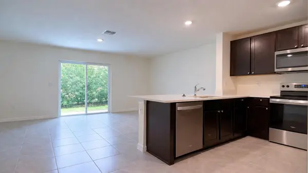 8212 SW 67TH AVE, Ocala, FL 34476