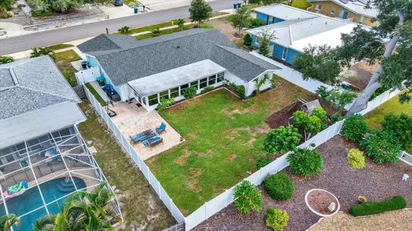 14380 PASSAGE WAY, Seminole, FL 33776
