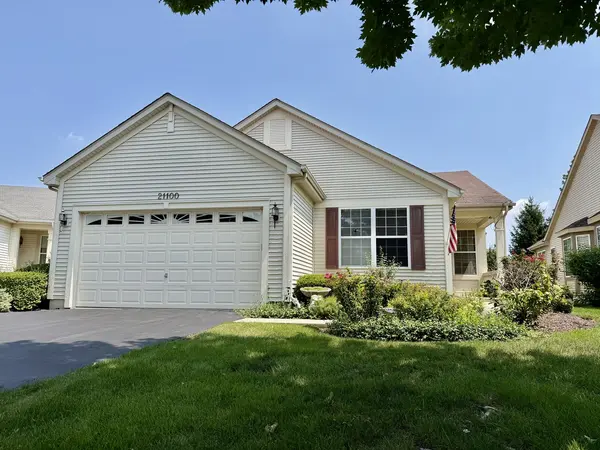 21100 Serene Lake WAY, Crest Hill, IL 60403