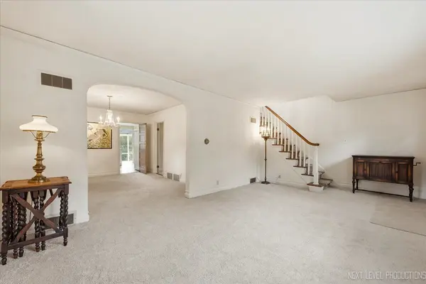 1705 Riverside AVE, St. Charles, IL 60174