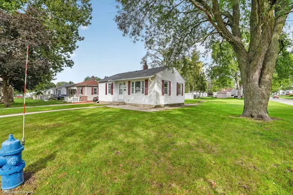 1181 Locke AVE, Waterloo, IA 50702