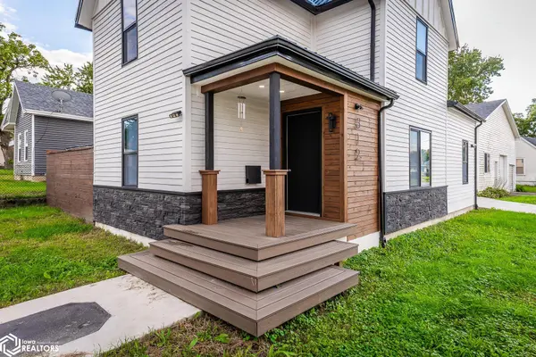 312 N 3Rd AVE, Marshalltown, IA 50158