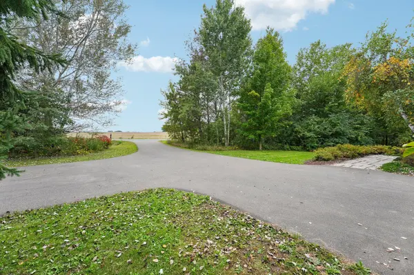 W10282 County Road FF, River Falls, WI 54022