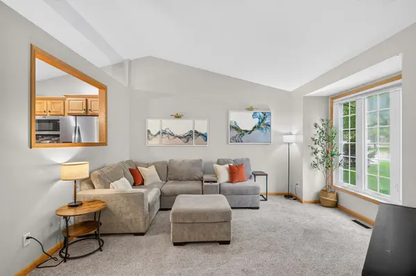 9349 Indian BLVD S, Cottage Grove, MN 55016